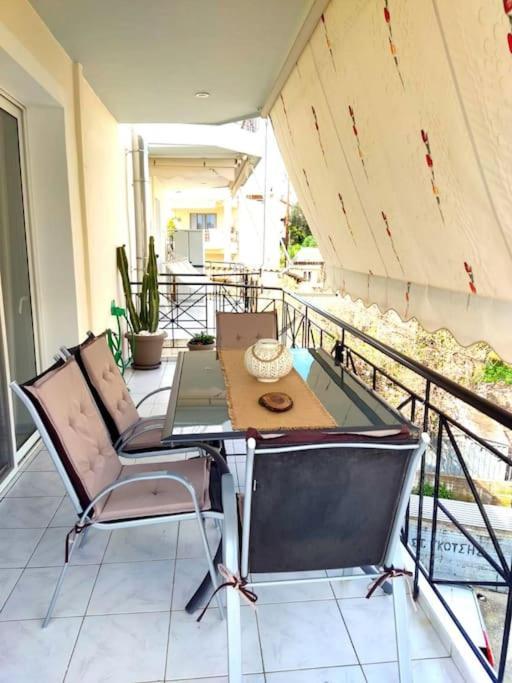 Kalamata Nestor Apartment-Near Historical Centre Ngoại thất bức ảnh